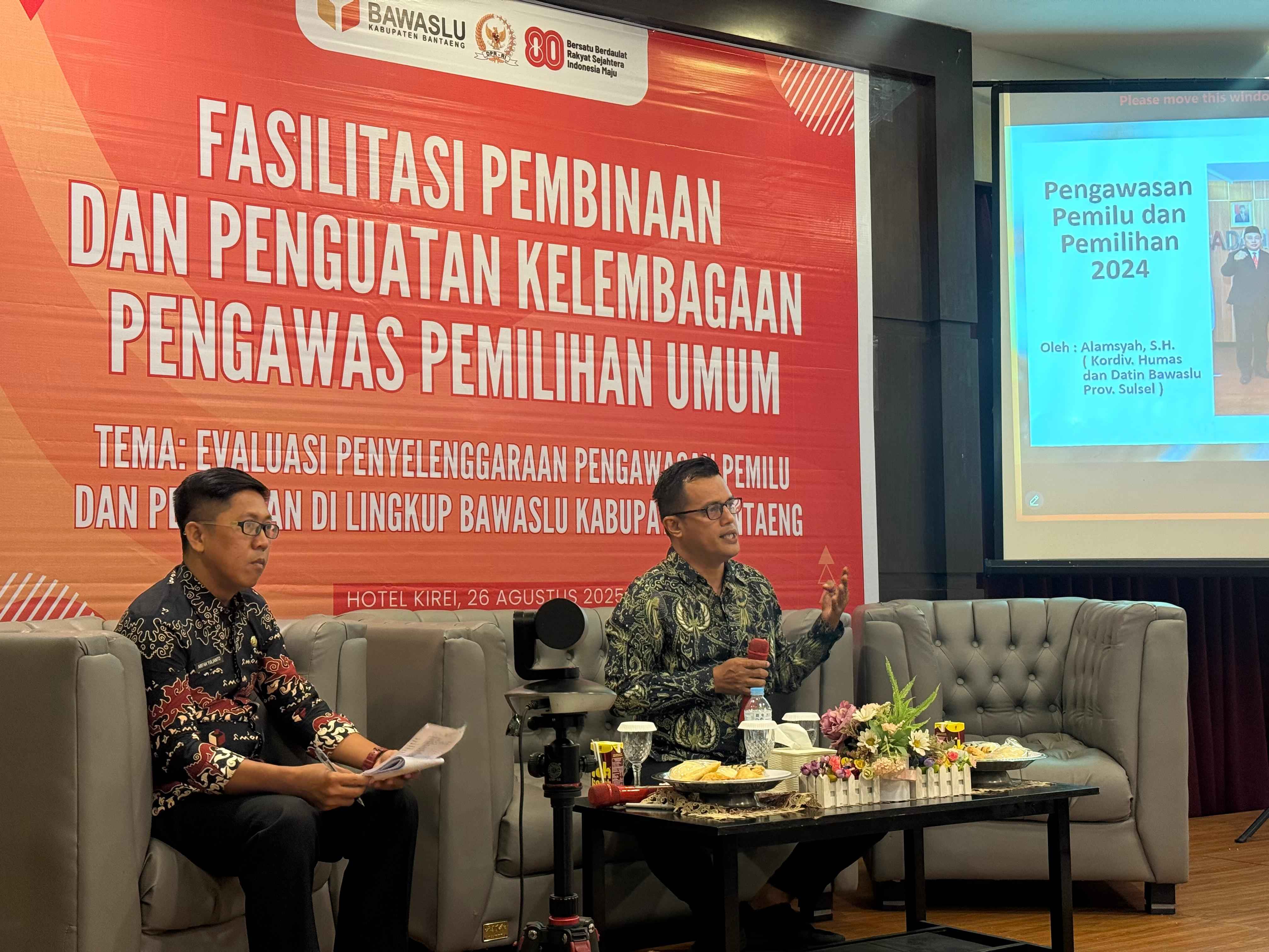 Sinergi dan Transparansi, Bawaslu Bantaeng Gelar Pembinaan Pengawas Pemilu